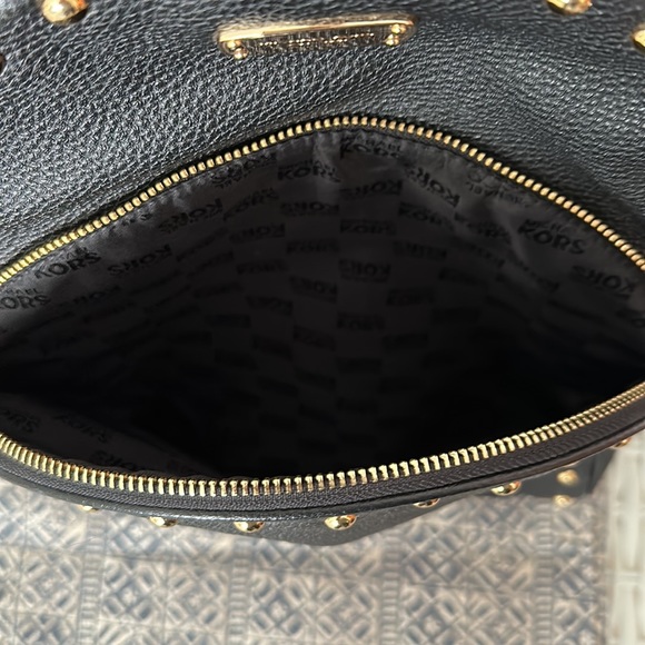 Michael Kors pebble black backpack - Picture 4 of 5